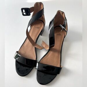PRELOVED Black Patent 14th & Union Sandals
